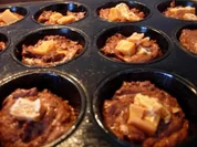 Schoko-Muffins mit weicher Karamellfüllung - Rezept