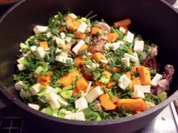 Suppe~Brühnudeln mit Hühnerfleisch - Rezept - Bild Nr. 2