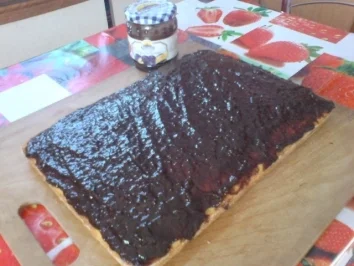 Kandiskuchen mit Pflaumenmus - Rezept