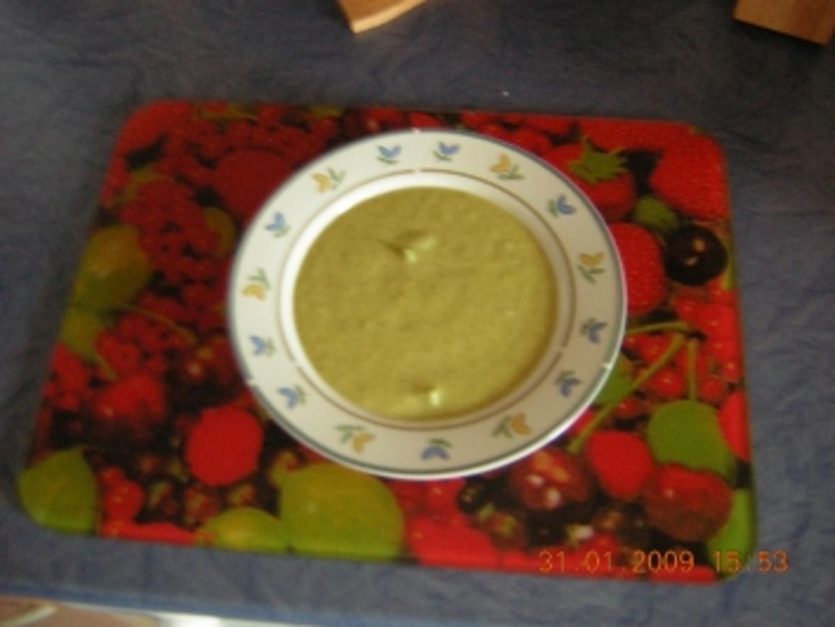 Broccoli - Porree - Sahnekäsecreme - Suppe a la Torsten - Rezept