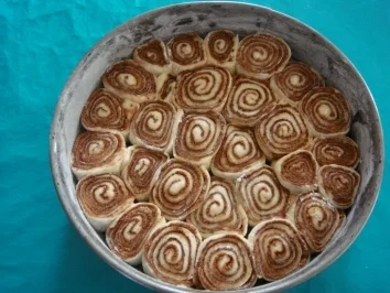 Kuchen: Rosenkuchen klassisch - Rezept