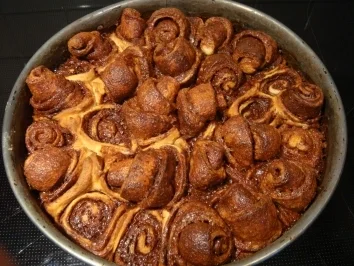 Kuchen: Rosenkuchen klassisch - Rezept - Bild Nr. 2