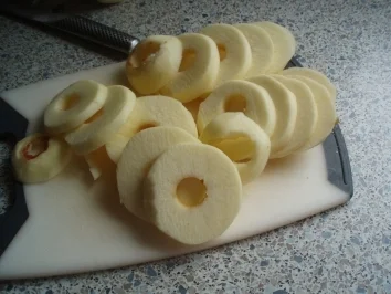 Apfelküchlein - Rezept - Bild Nr. 3