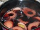 Rotweinbirnen mit Zimtsahne - Rezept
