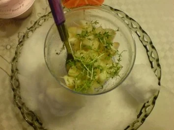 Apfelsalat mit Gartenkresse - Rezept - Bild Nr. 8