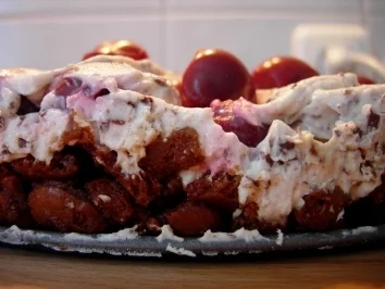 Stacciatella-Kirsch-Kuchen - Rezept