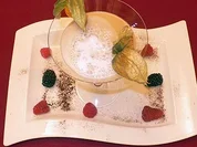 Edler Espressoschaum mit Früchten - Rezept