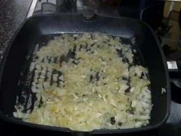 Rezept: Zucchini - Cremesuppe Bild Nr. 2 Zucchini - Cremesuppe - Rezept - Bild Nr. 2