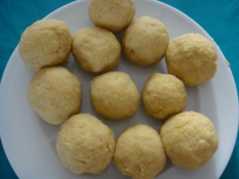 Beilagen: Kartoffelknödel Halb und Halb - Rezept - kochbar.de