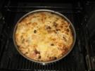 Bratapfelkuchen auf Hefeteig mit Philadelphiacreme, Rosinen und Marzipan - Rezept
