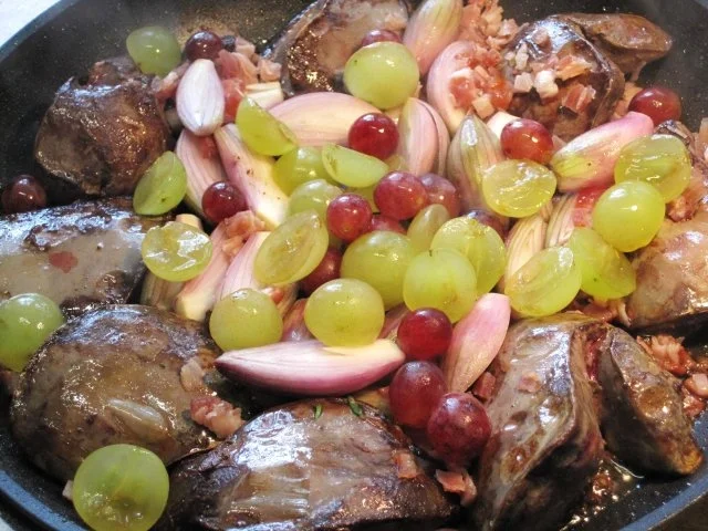 Hühnerleber mit Trauben - Rezept