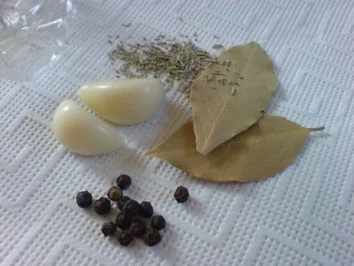 Rezept: Kräuteröl Bild Nr. 5 Kräuteröl - Rezept - Bild Nr. 5