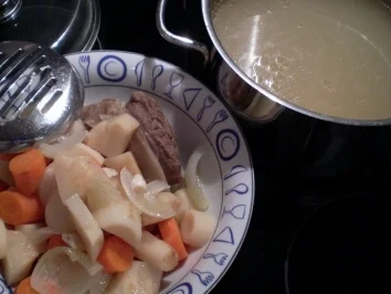 Rezept: Graupensuppe... ganz altmodisch Bild Nr. 3 Graupensuppe... ganz altmodisch - Rezept - Bild Nr. 3