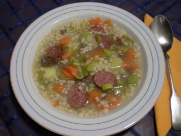 Rezept: Graupensuppe... ganz altmodisch Graupensuppe... ganz altmodisch - Rezept