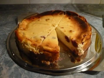 Rezept: Quarkkuchen mit Kirschen Quarkkuchen mit Kirschen - Rezept