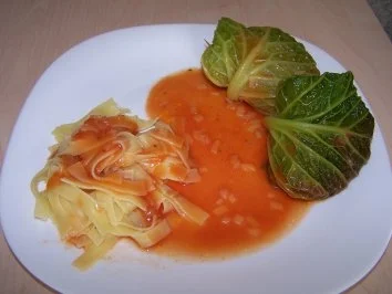 Rezept: Wirsing-Wickel mit Kalbsbrät Wirsing-Wickel mit Kalbsbrät - Rezept