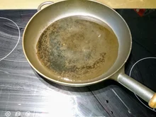 (Guss-)Eisenpfanne einbrennen - meine Erfahrung - Tip