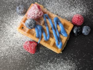 Hausgemachte Waffeln mit süßem Honigtopping von be[e] squeeze - Tip