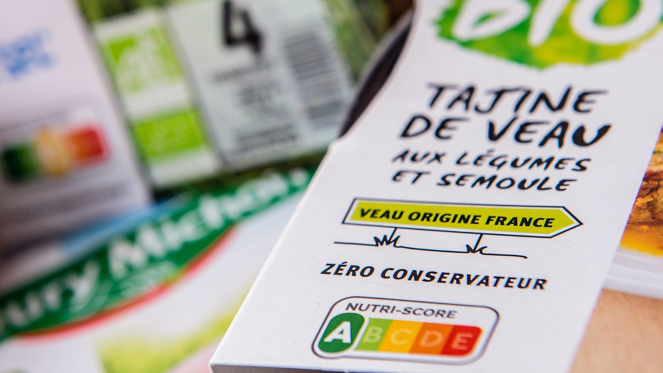Nutri-Score: Verbraucherzentralen fordern neues einfaches Nährwert-Logo Nutri-Score-System auf Lebensmitteln