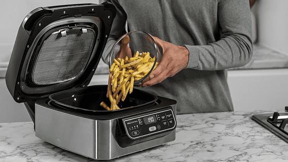 Ninja Foodi: Gelingt die Kombi aus Multikocher und Heißluftfritteuse? Ninja Foodi Erfahrungen