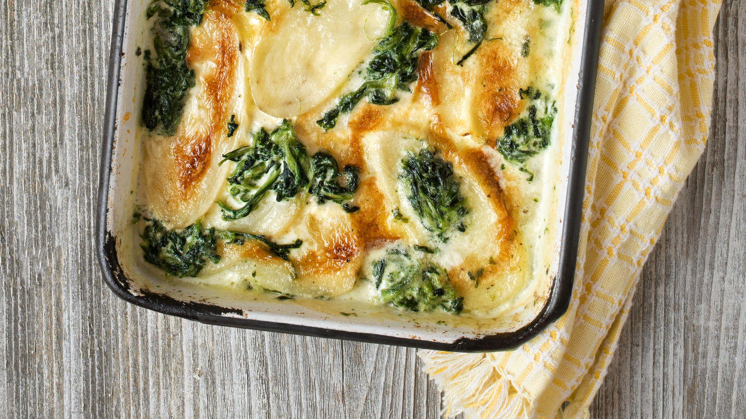 Clever einkaufen und essen: Der große Wochenplan mit Rezepten und Einkaufsliste Kartoffel-Spinat-Auflauf
