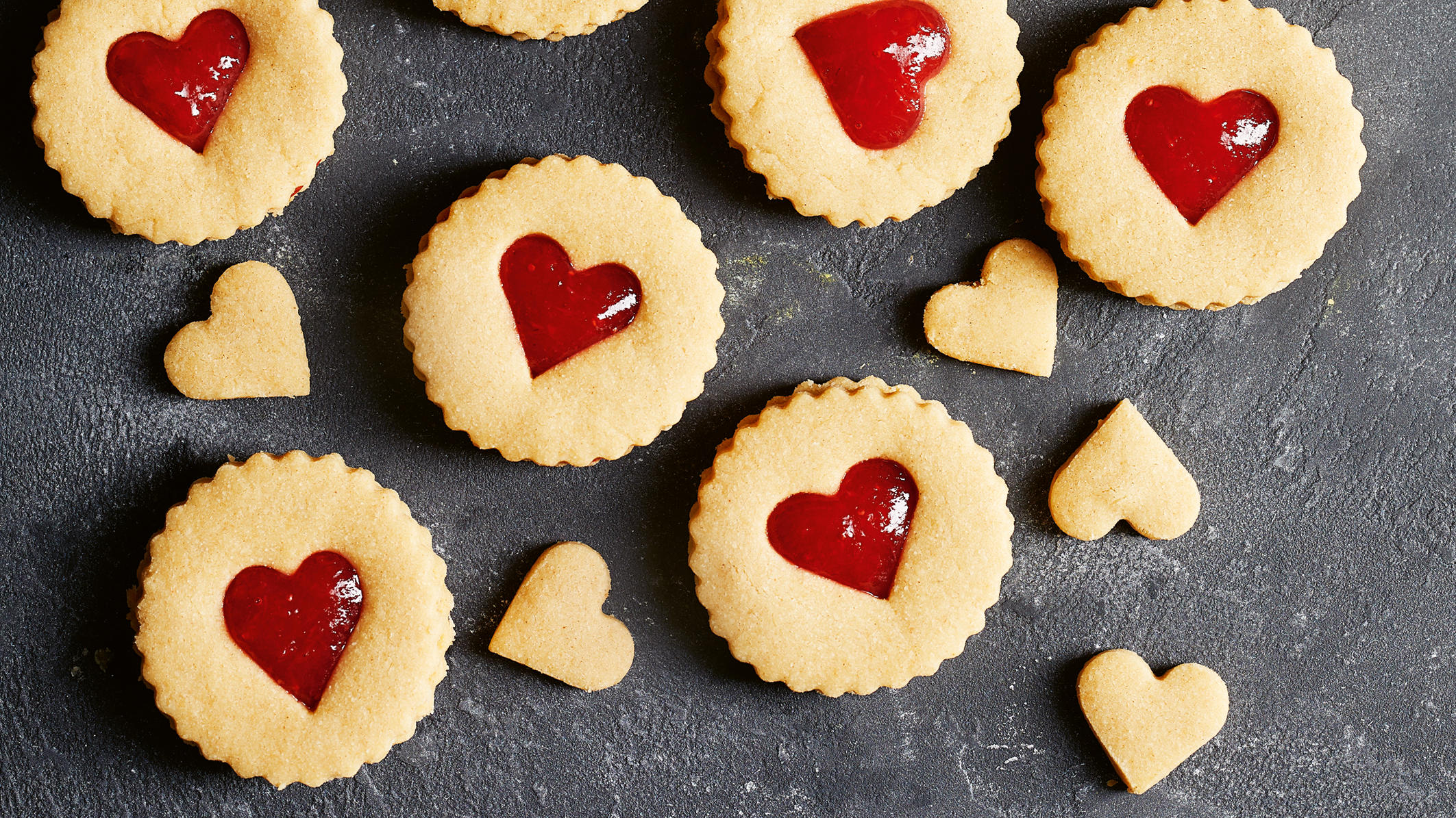Weihnachtsgebäck ohne Industriezucker: Wie gesündere Adventsplätzchen gelingen Süße Ausstechplätzchen ohne Raffiinadezuckre