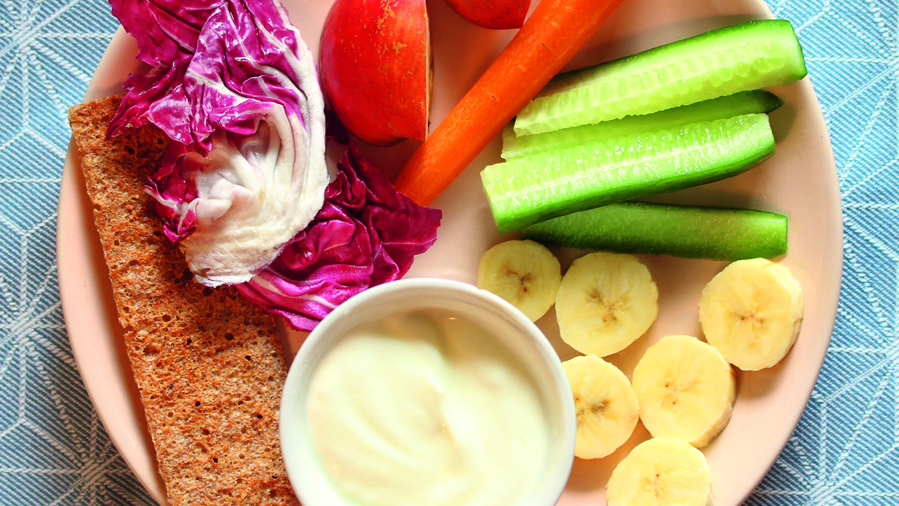 Ist Ihr Kind ein "Picky Eater"? Tatje Bartig-Prangs Regenbogenteller - Kinder können sich die Lebensmittel einzeln nehmen