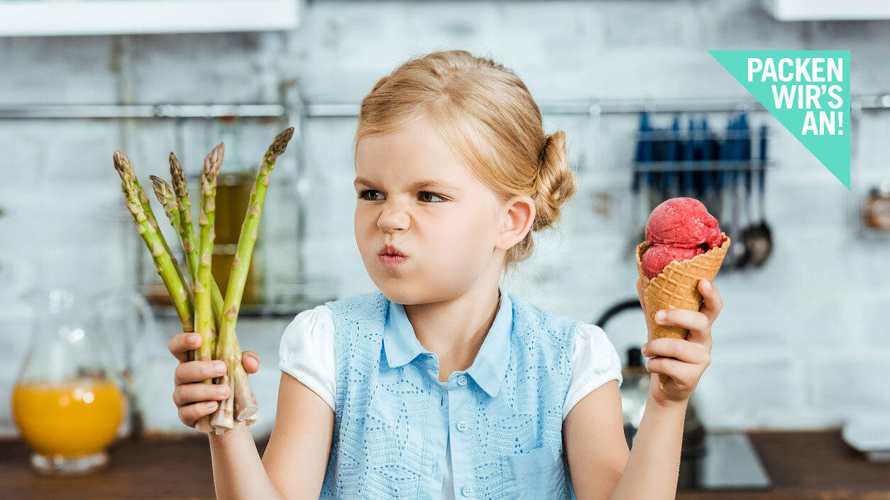 Kinder zum Probieren zwingen? "Never ever", findet Expertin Edith Gätjen Kinder zum Essen zwingen? Auf keinen Fall, fordern Experten