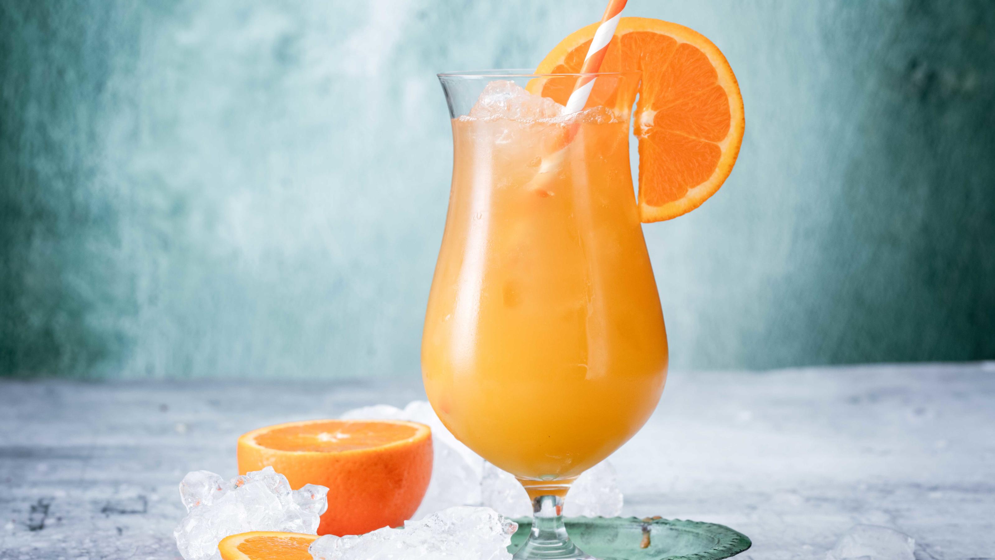 Cocktails zaubern wie in Hogwarts: Goldlackwasser, Felix Felicis und Feuerwhisky aus „Harry Potter“ Felix Felicis - der Zaubertrank soll bei Harry Potter für Glück sorgen