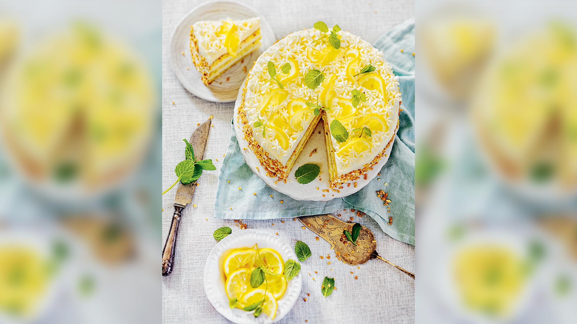 Leckere Torten und Kuchen ganz ohne Gluten von Bloggerin Tanja Gruber Die glutenfreie Zitronen-Nuss-Torte von Bloggerin Tanja Gruber.