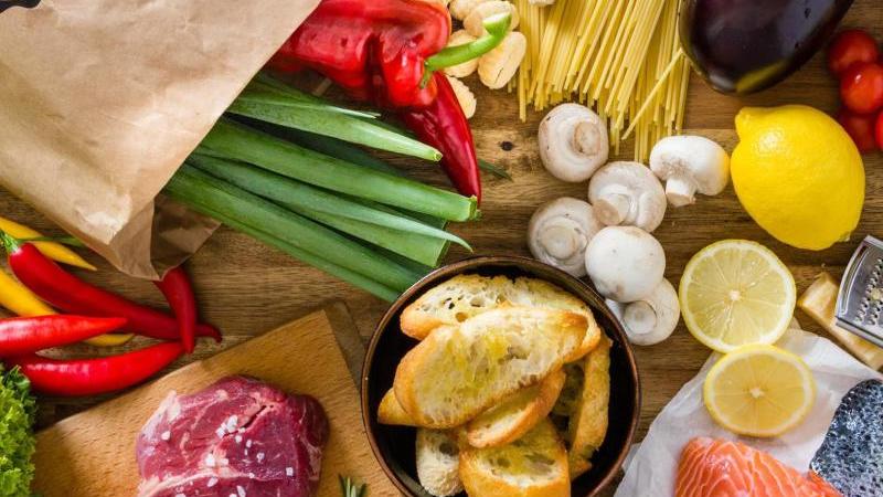 Kochboxen: So funktionieren Marley Spoon, Hello Fresh & Co. Inhalte einer Kochbox