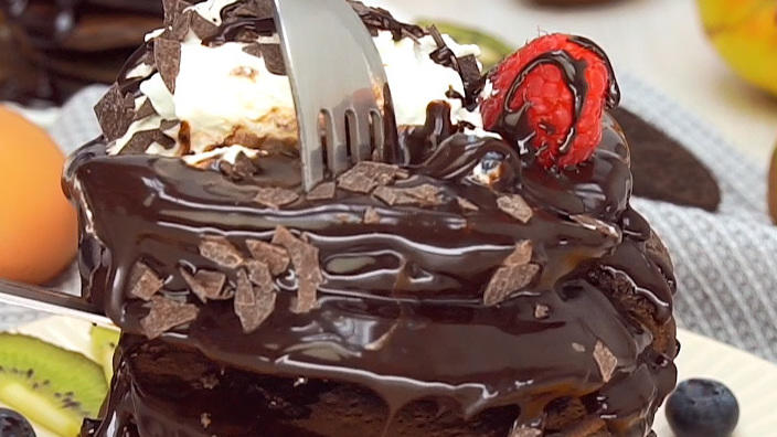 Schoko-Pancakes-Torte Schoko-Pancakes-Torte