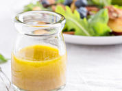 Einfaches Salatdressing zum Selbermachen
