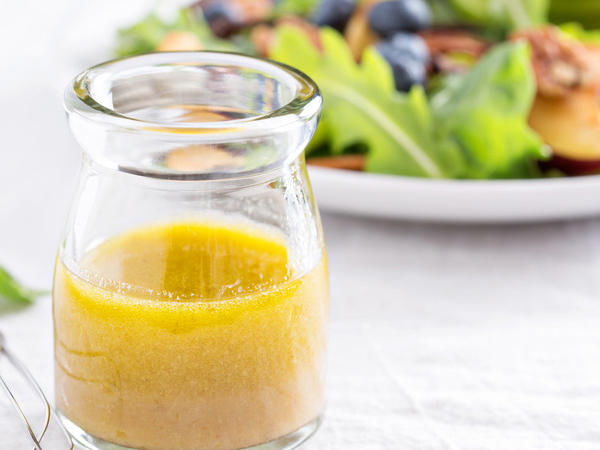 Einfaches Salatdressing - schnell &amp; einfach - 267 kcal/100g