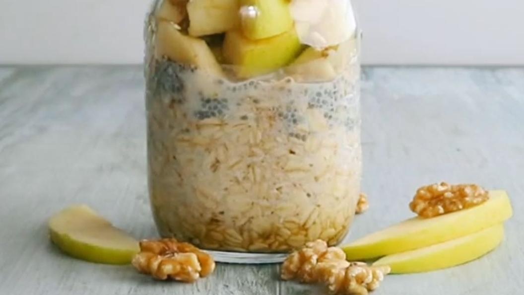 Apfel-Zimt-Haferbrei - Rezept mit Video - kochbar.de