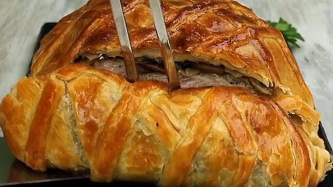 Schweinebraten im Blätterteigmantel