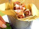 Chorizo-Datteln im Speckmantel