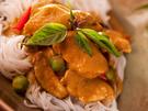 Hähnchen-Curry mit Reisbandnudeln - Blitzrezept
