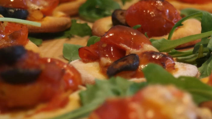 Raffinierte Mini-Party-Pizzen