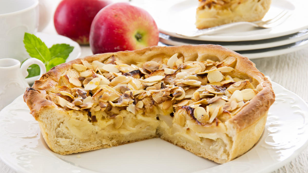 Bratapfelkuchen mit Streuseln - so geht's!