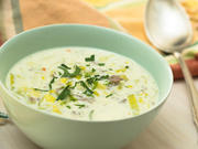 Käsesuppe mit Hackfleisch