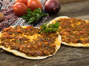 So gelingt Lahmacun