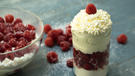 Leckerer Himbeer-Baiser-Nachtisch