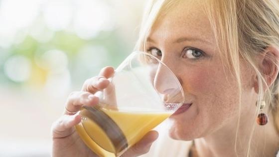 Orangensaft Im Test So Schneidet Ihr O Saft Ab Kochbar De