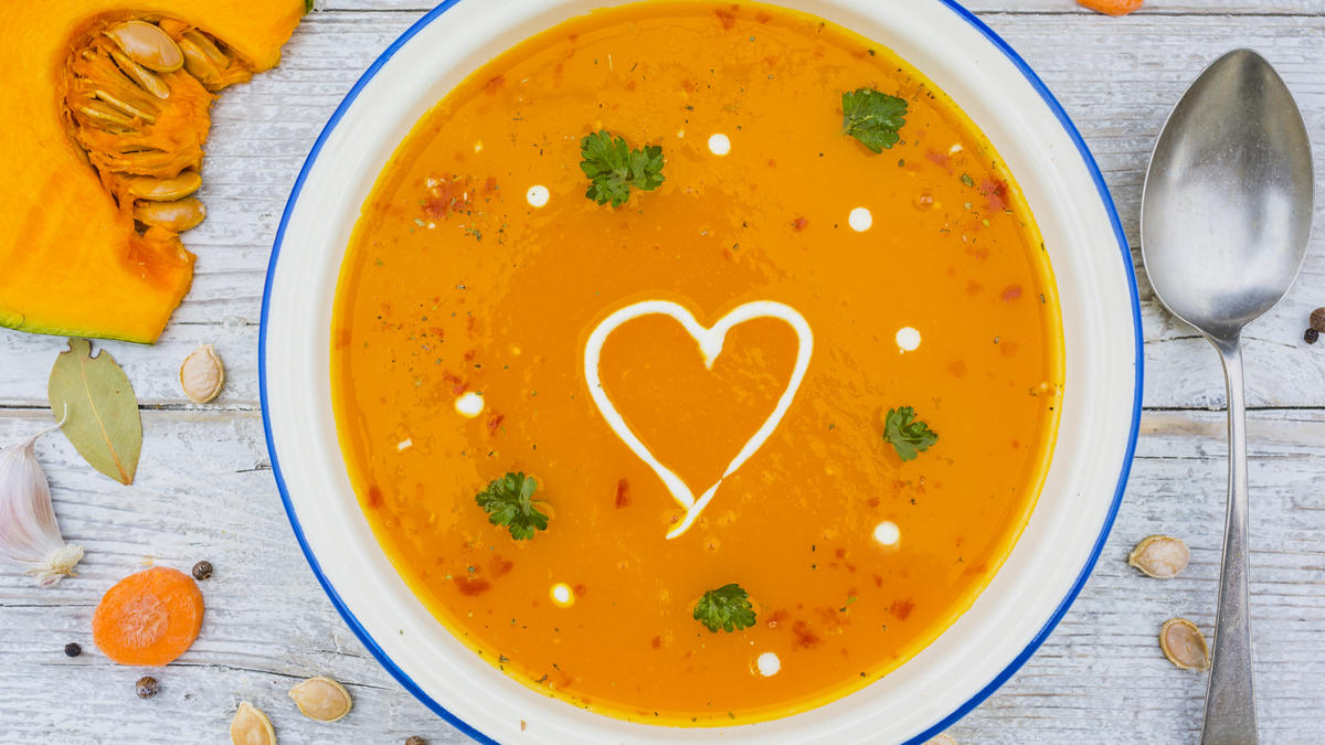 Leckere Kürbissuppe einfach selbermachen Leckere Kürbissuppe einfach selbermachen