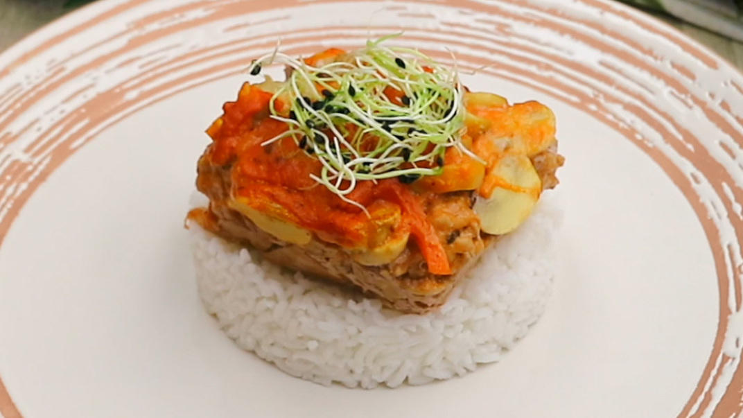 Geschichtetes Fleisch