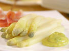 Spargel mit Bärlauch-Mayonnaise
