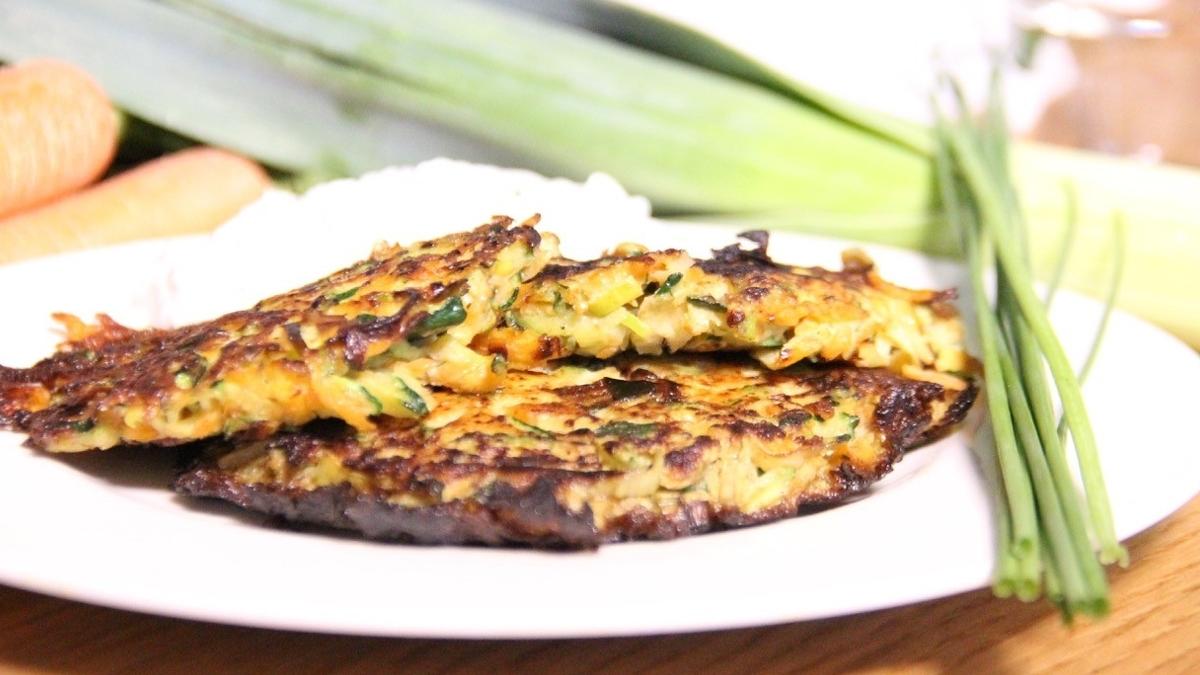 Lieblingsgericht: Zucchini-Möhren-Krusti mit Quark