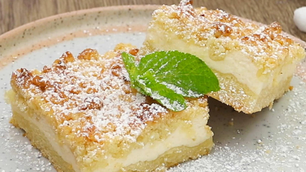 Quarkkuchen auf dem Blech