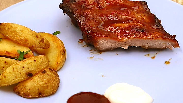 Spareribs mit Honig-Marinade